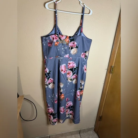 52…NWT…City Chic Gorgeous Dress Size M/18