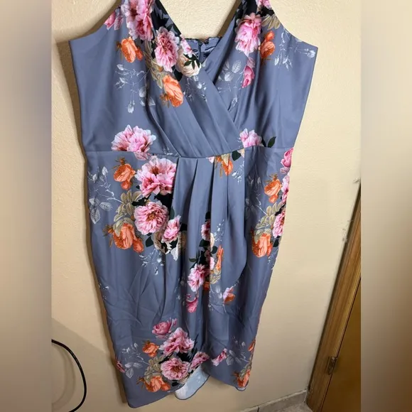 52…NWT…City Chic Gorgeous Dress Size M/18