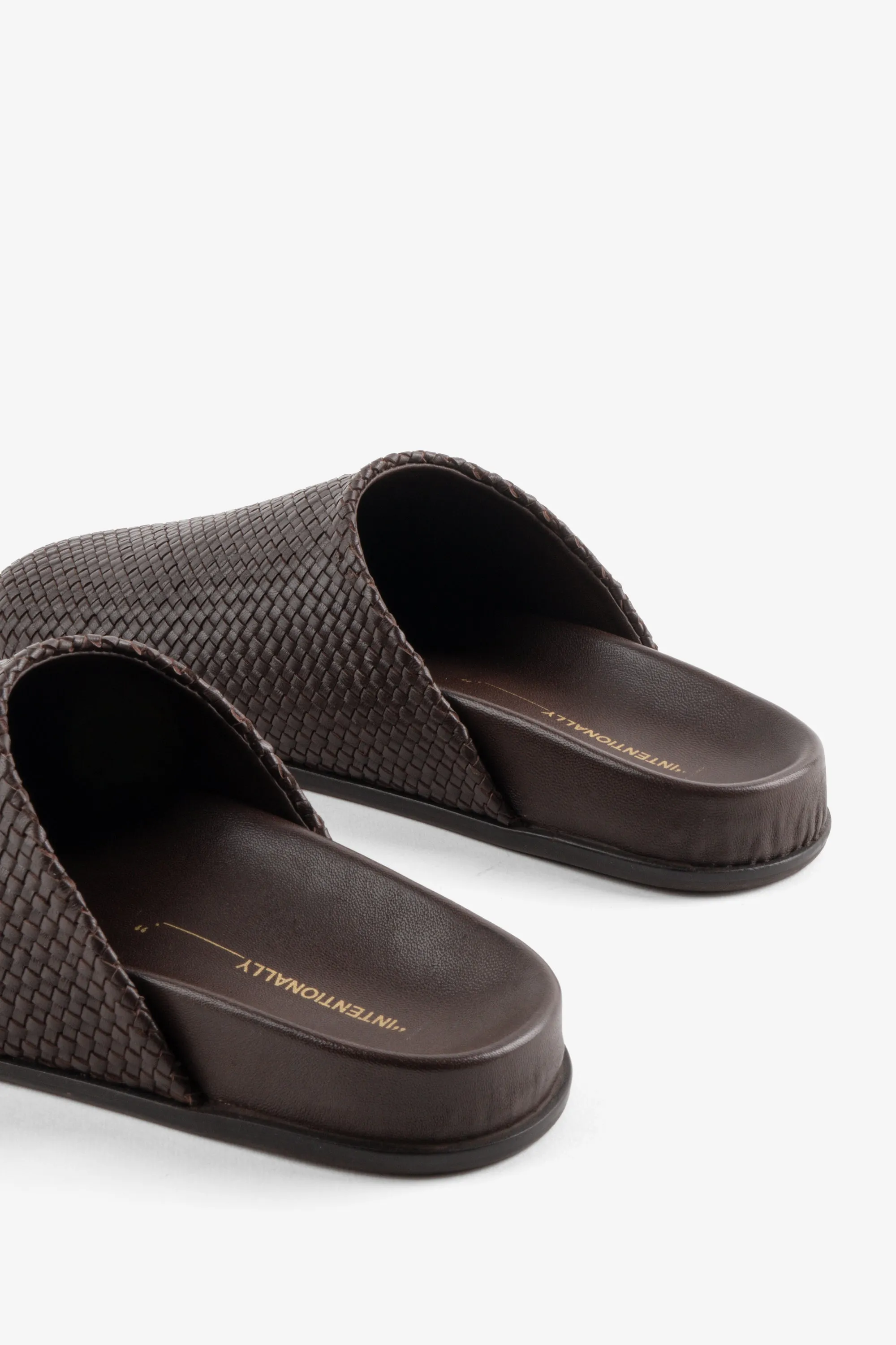 AGATHA WOVEN SLIP ON MULE