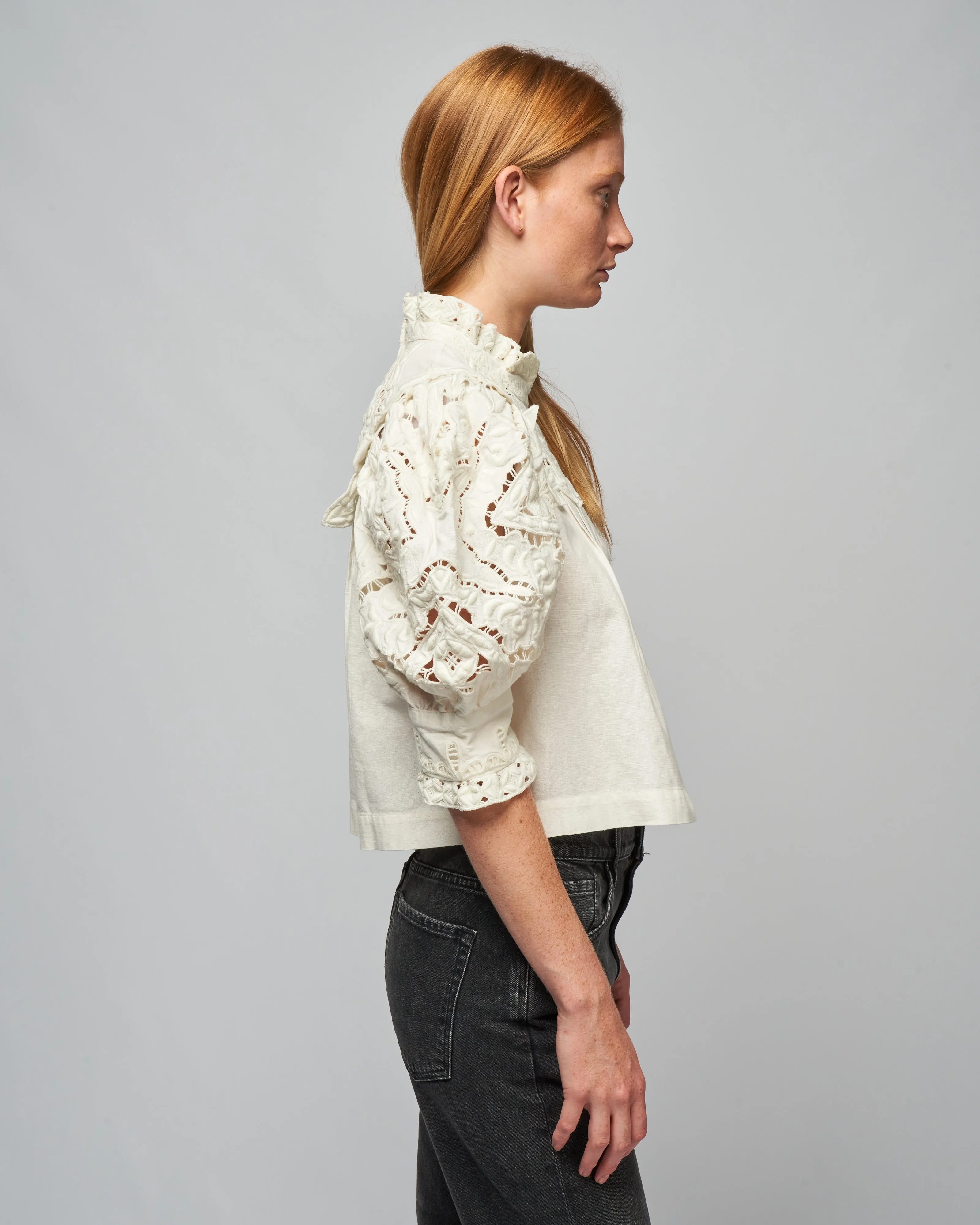 anita eyelet puff slv top - cream