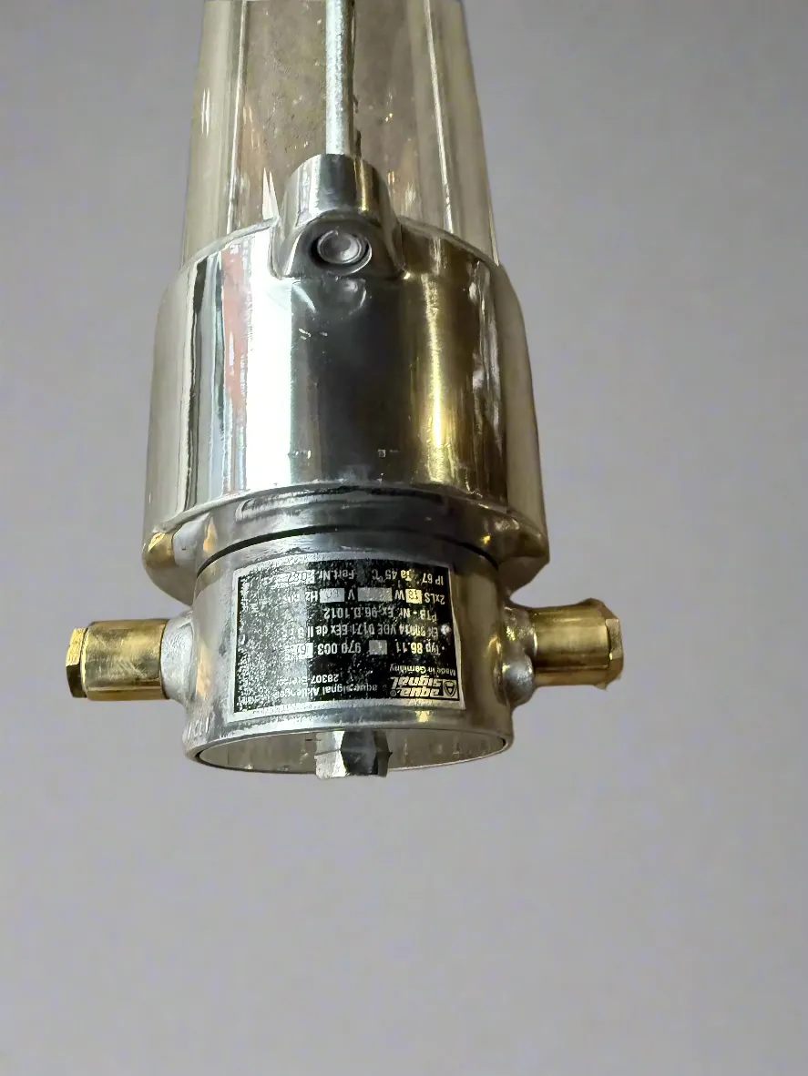 Aqua Signal Original 4ft Strip light Polished (Pie Case) Marine Salvage