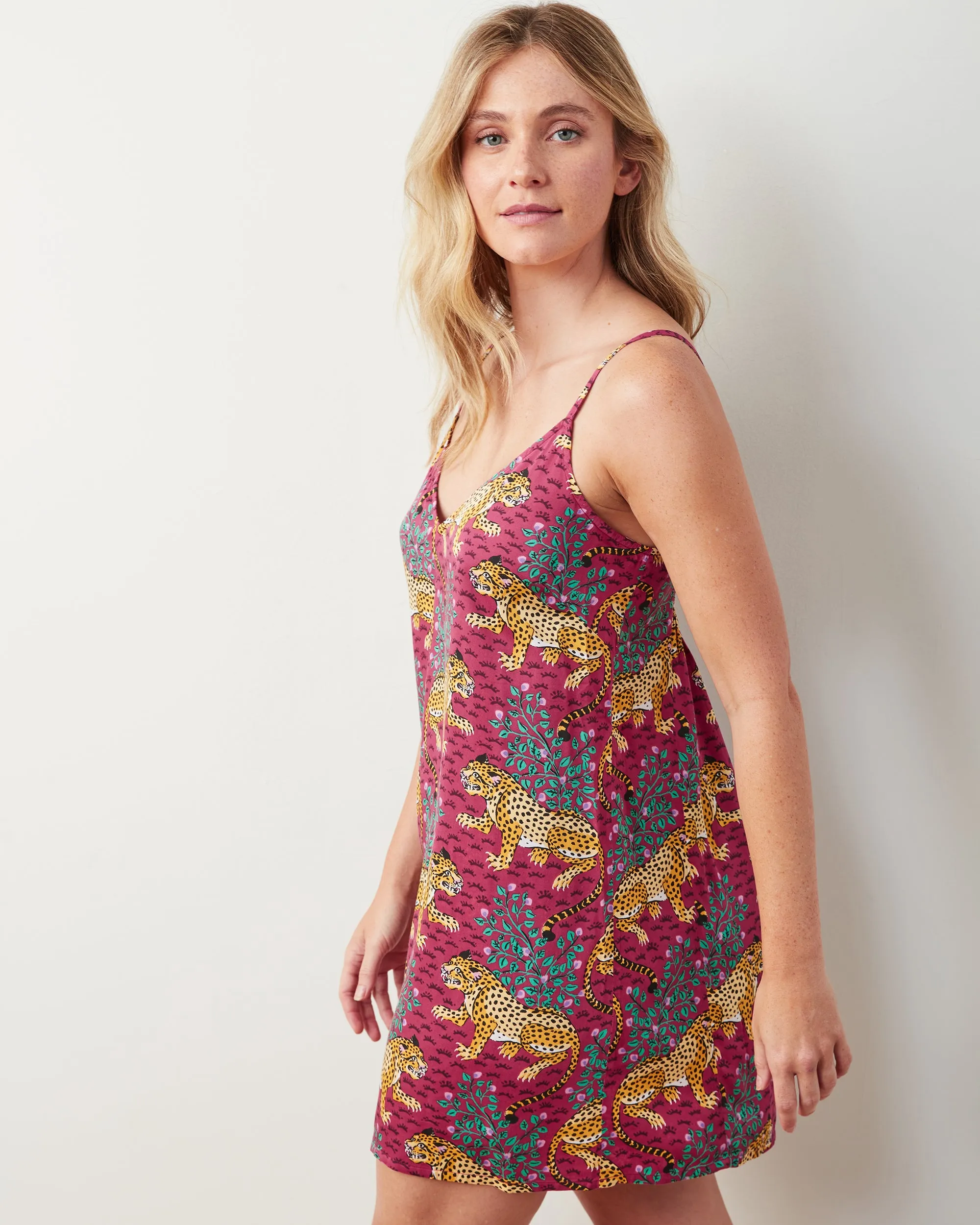 Bagheera - Satin Chic To Sleep Shortie - Wine