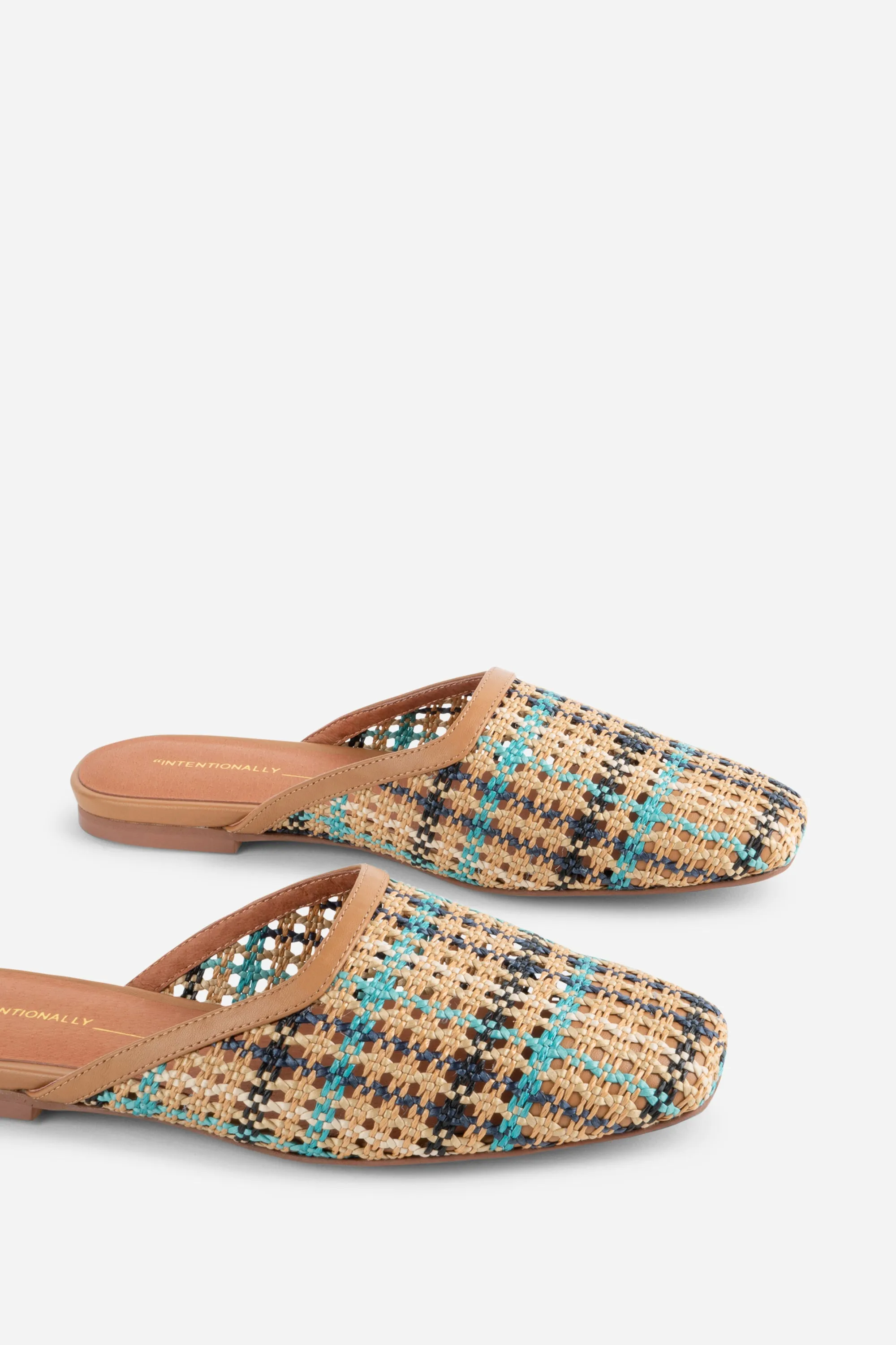 BIANCA HAND WOVEN FLAT MULE