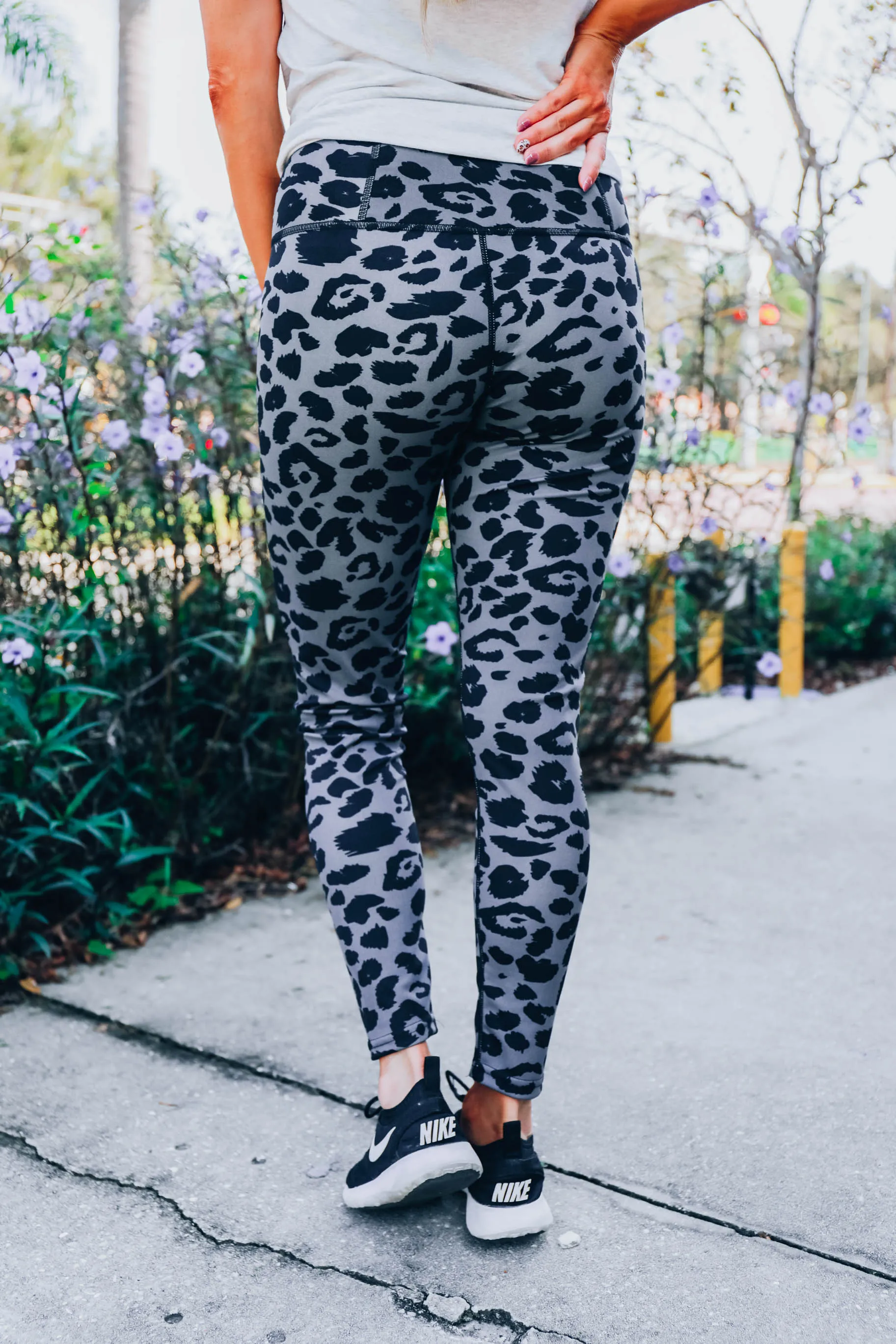Bringin' It Leopard Leggings - Grey