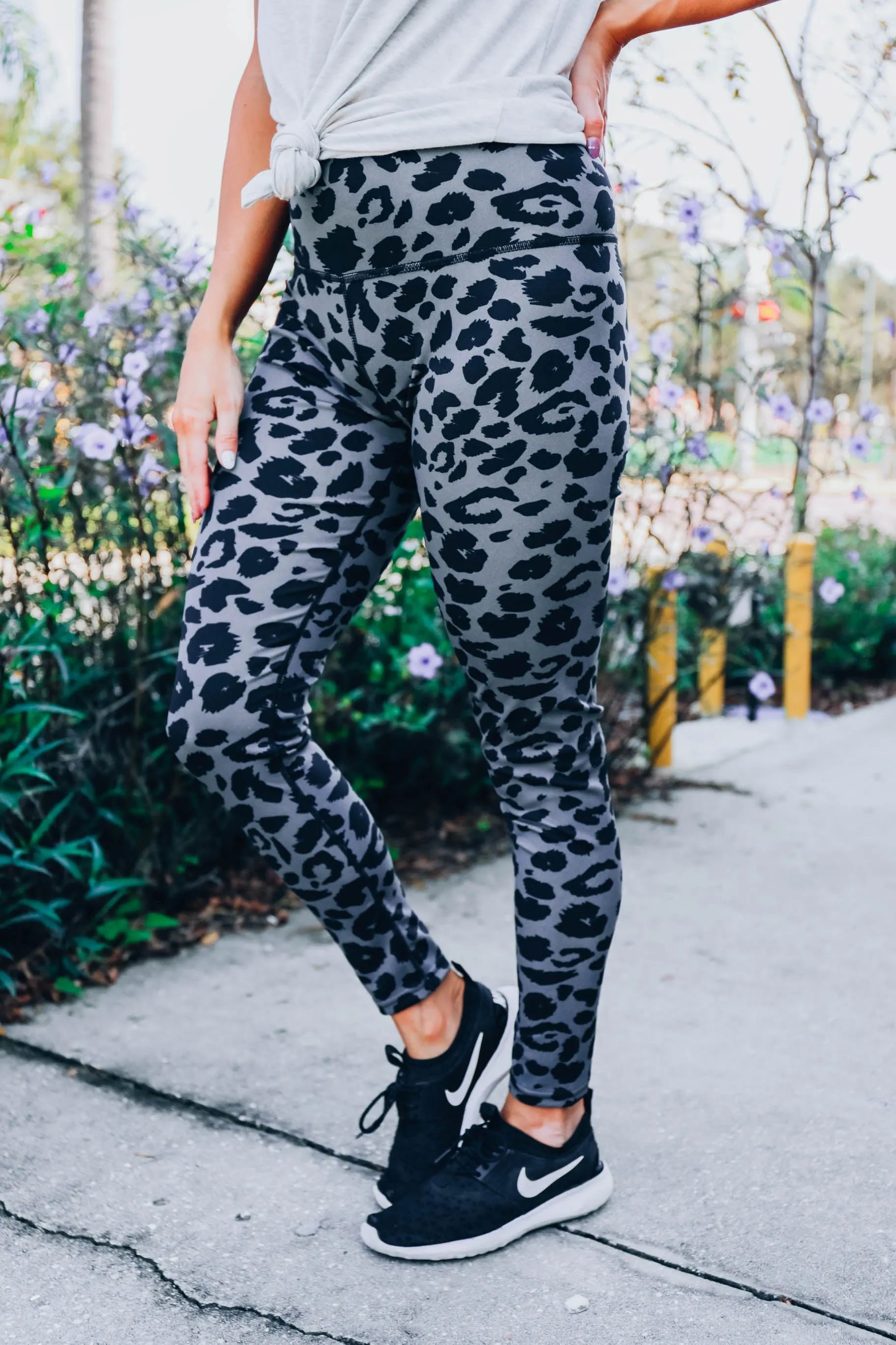 Bringin' It Leopard Leggings - Grey