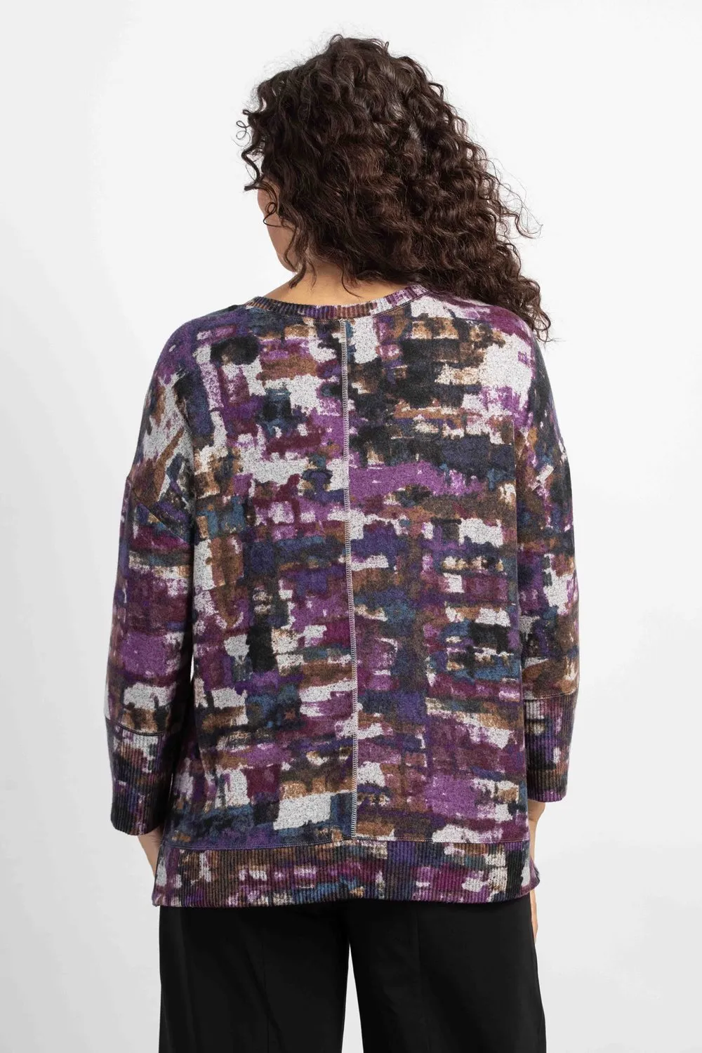 COZY UP FLEECE COLLAGE PULLOVER