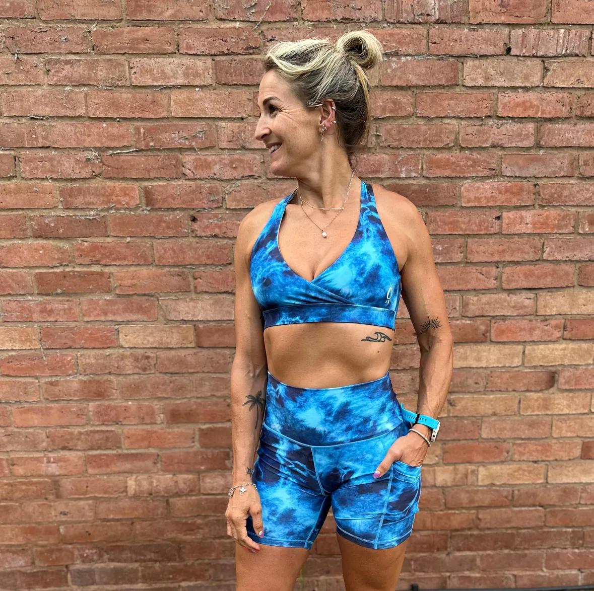 Halo Navy Tie Dye 6 Inch Shorts