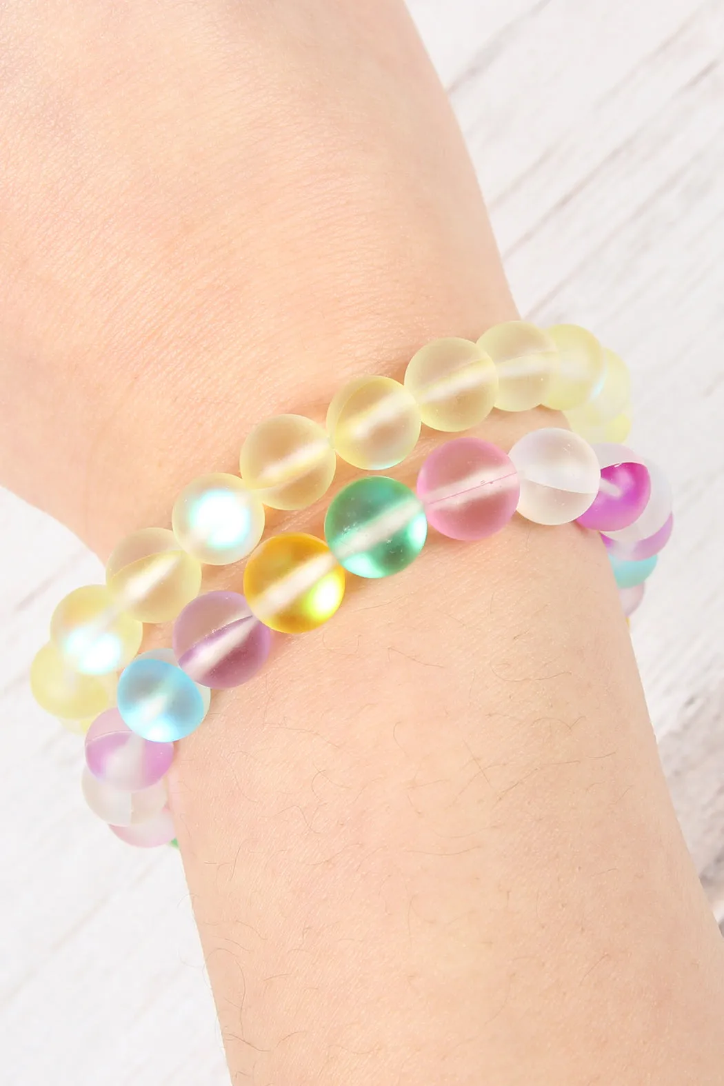 HDB2279 - CHIC COLORED MERMAID GLASS STRETCH BRACELET