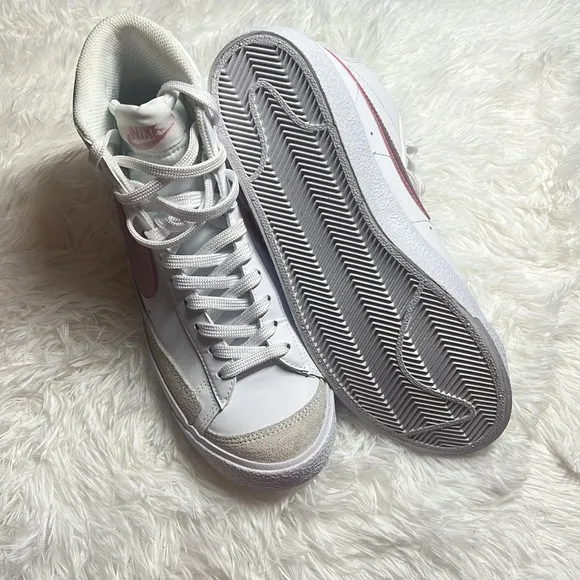 High Top Nike Blazers Boys