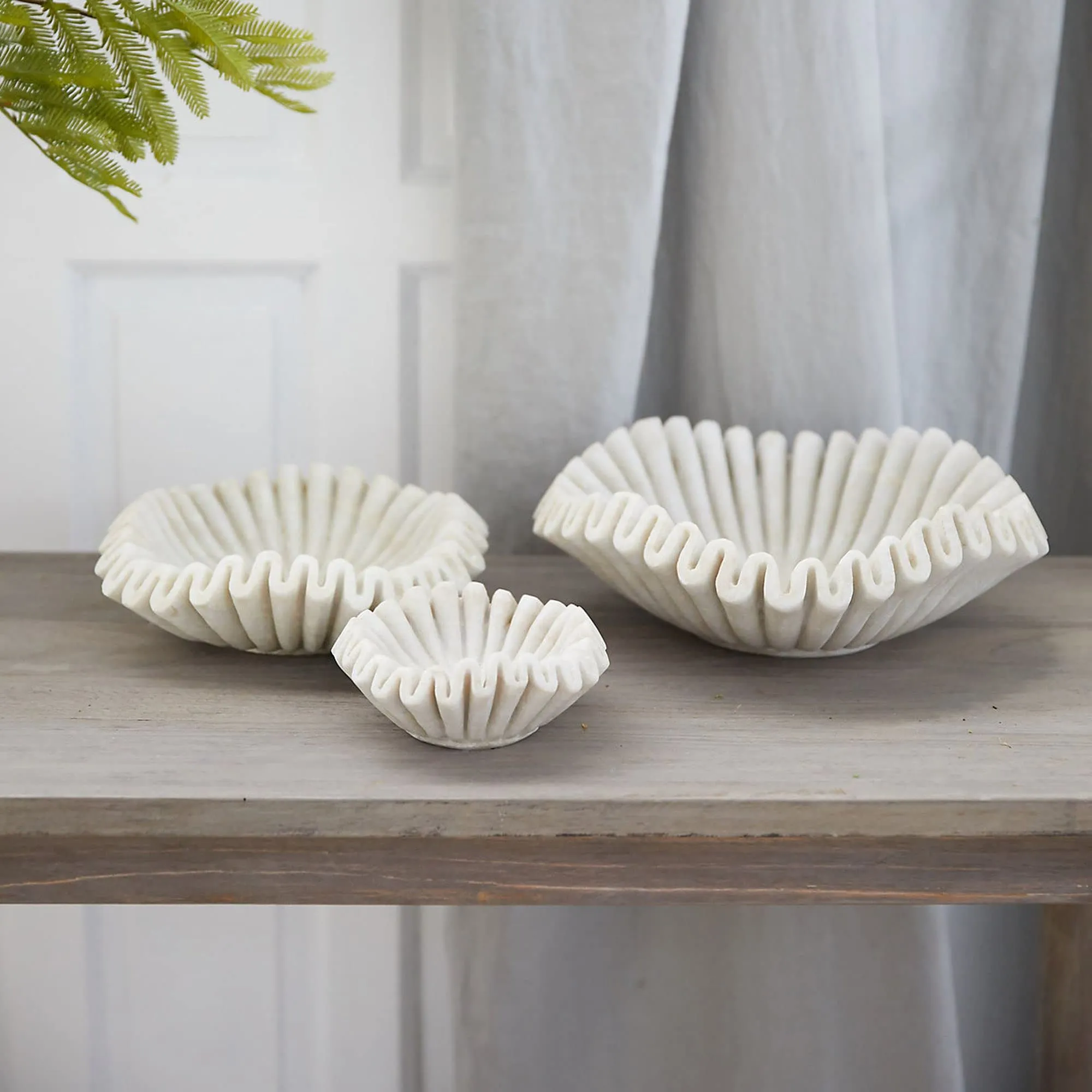Marble Ruffled White Stone Bowl