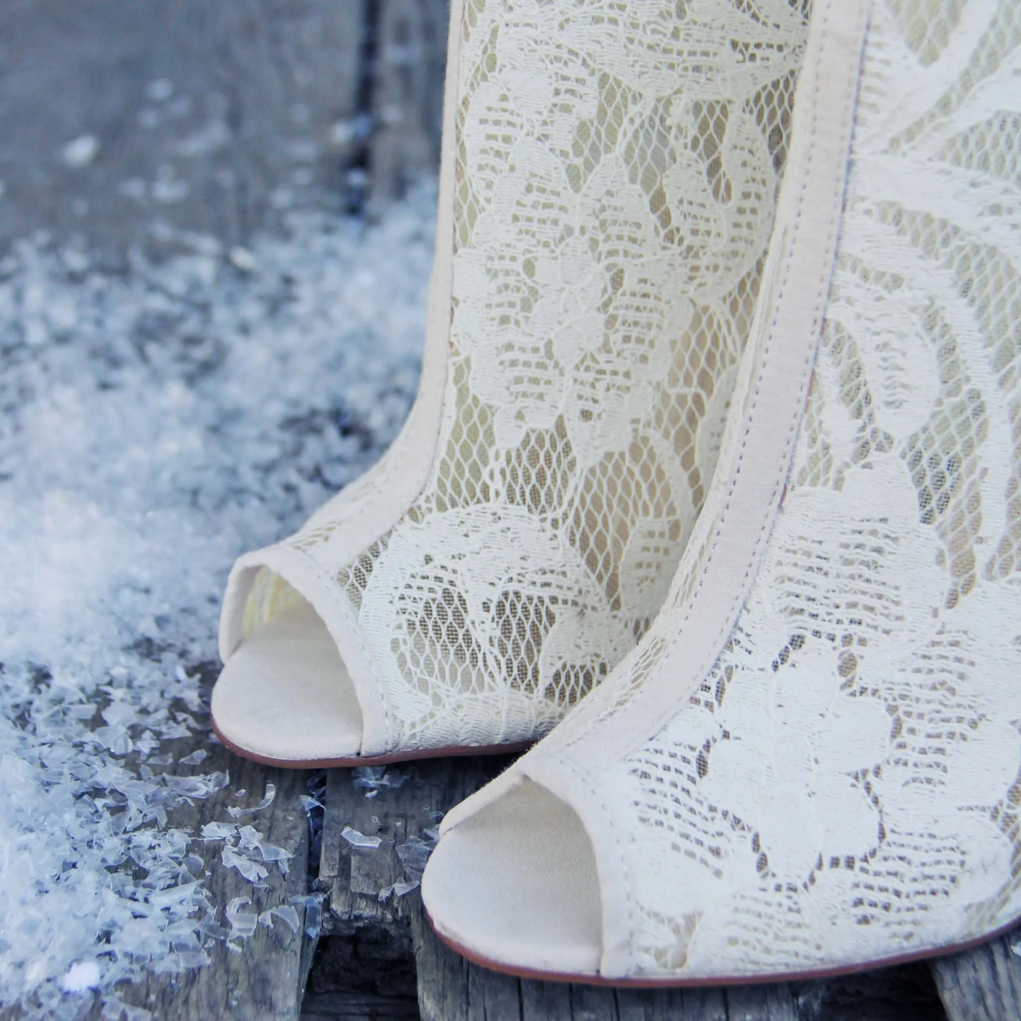 Meadowlark Lace Booties