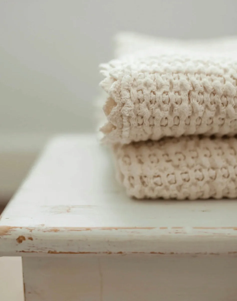 NEW GRAIN COZY WAFFLE BLANKET - BABY SIZE || MILK