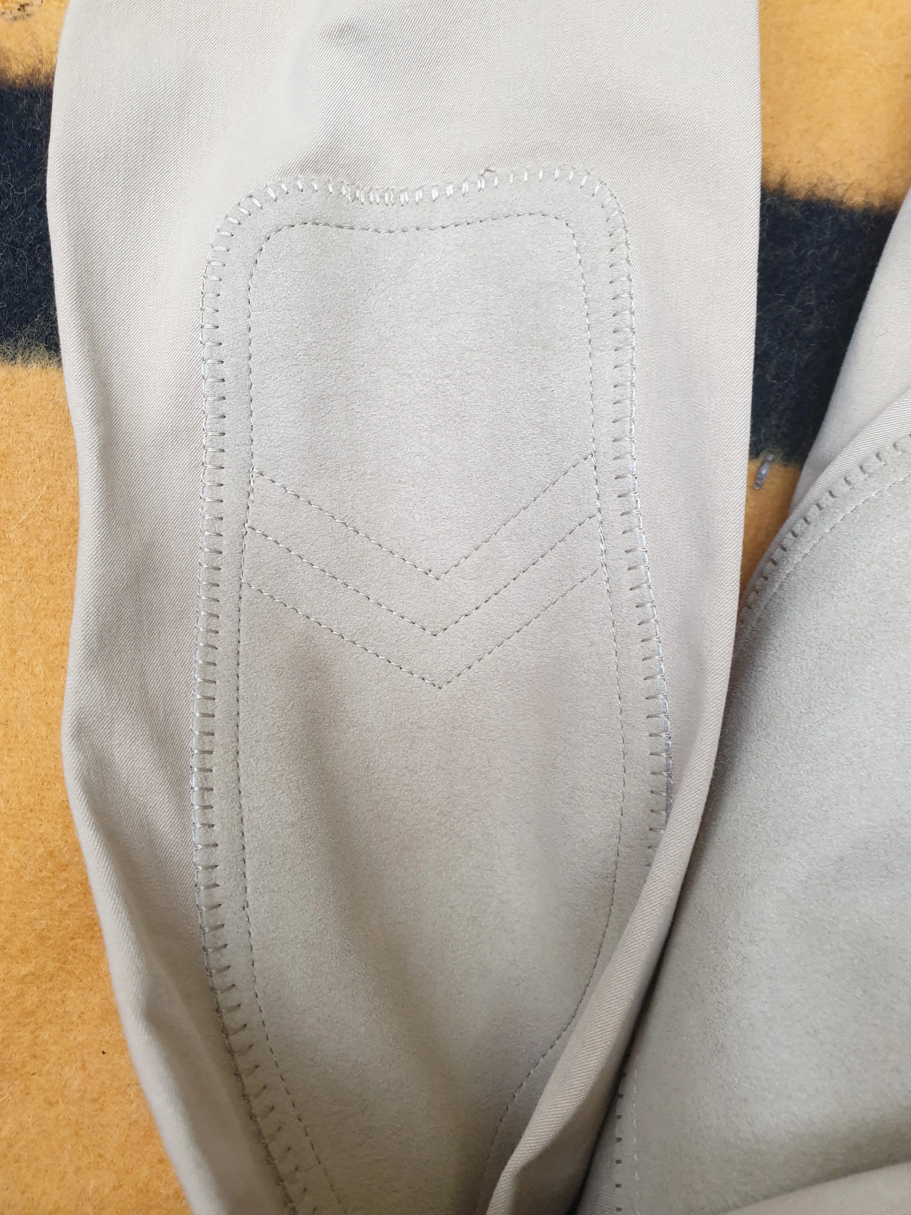New size 16 Euro-star cream jodhpurs FREE POSTAGE☆