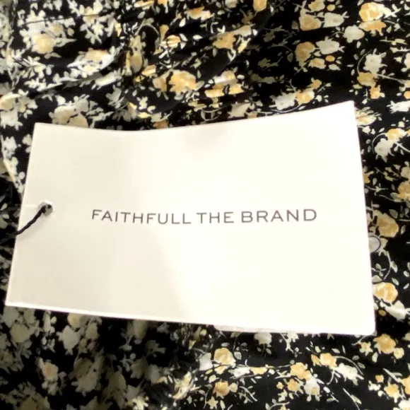 NWT Faithfull the Brand Sereno Shorts Black Yellow Floral Drawstring. X-Small
