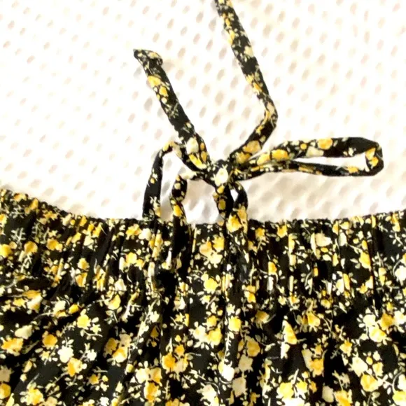 NWT Faithfull the Brand Sereno Shorts Black Yellow Floral Drawstring. X-Small