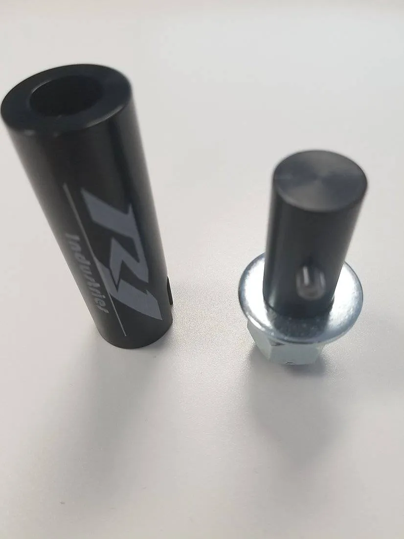 R1 Industries 1/2 Inch Diameter Whip Quick Disconnect