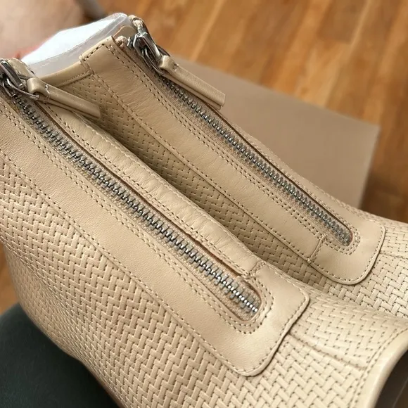 Sanctuary Ready open Toe Heeled Booties oatmeal cream ivory Size 9M leather