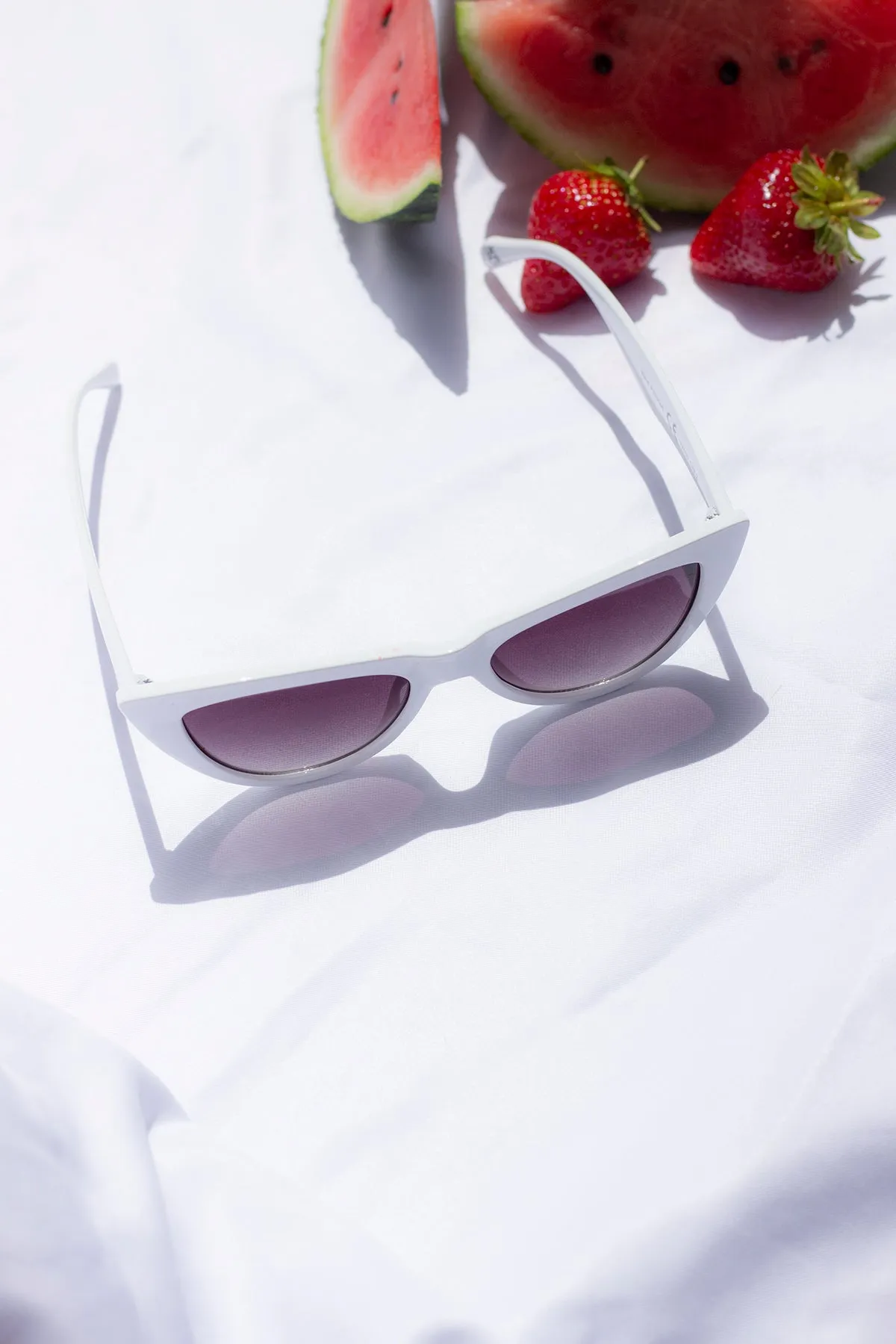 Semi Cat Eye Sunglasses