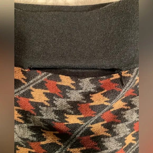 Title Nine, It’s a Wrap sweater skirt, M