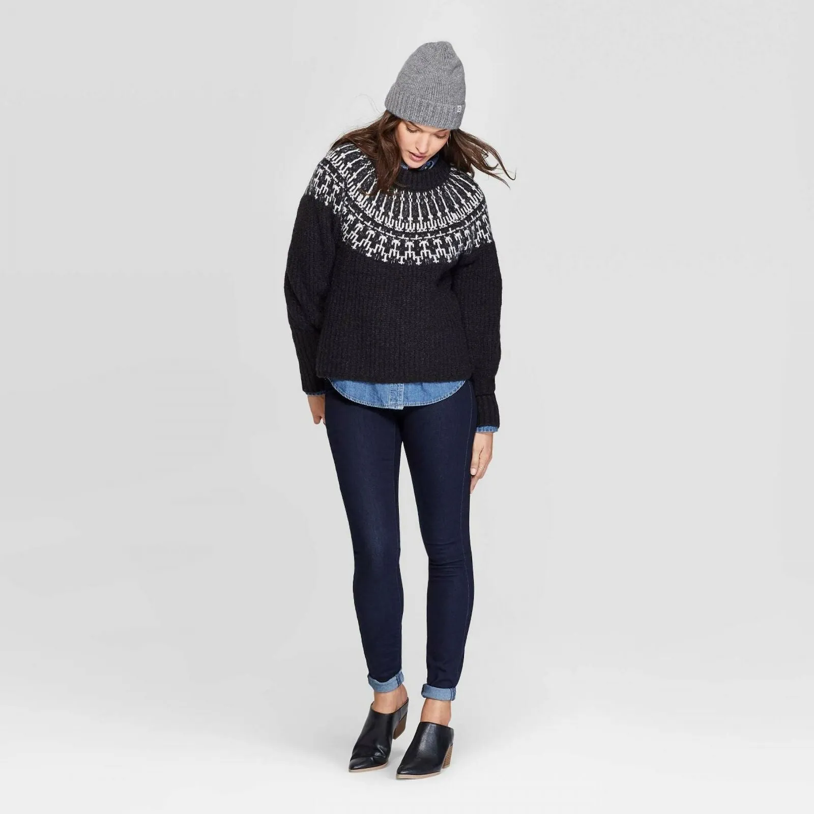 Universal Thread Women's Crewneck Femme Pullover Sweater