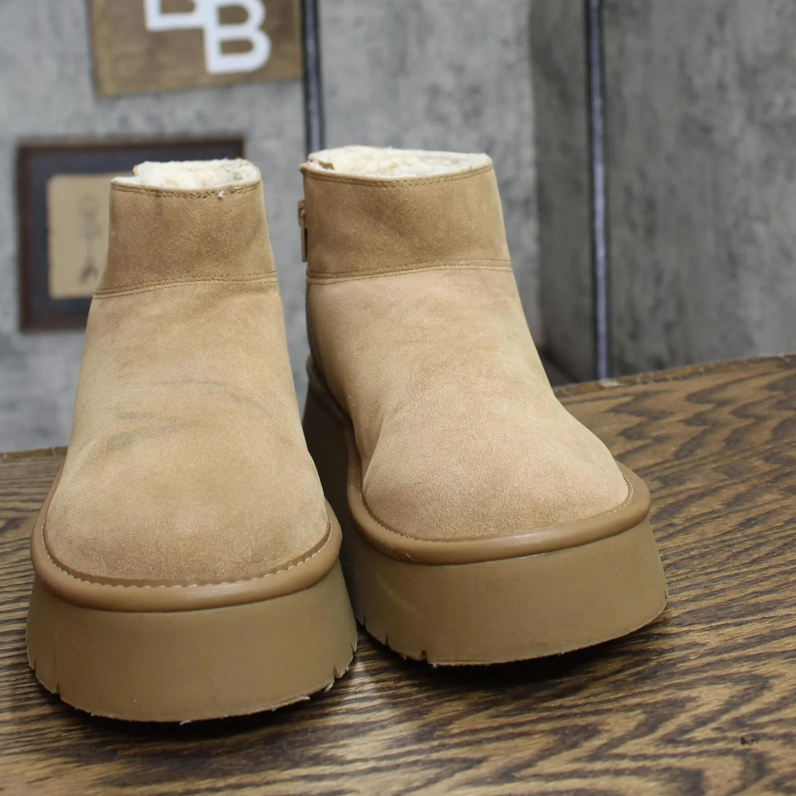 Wild Fable Womens Missy Platform Booties with Memory Foam Insole Tan Brown 9M