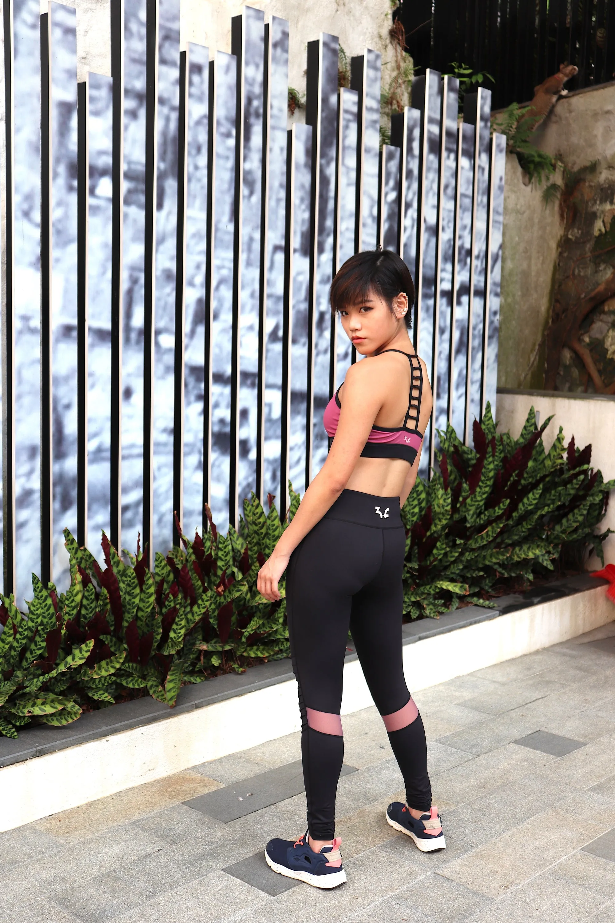 Your workout legging "Femke" with knee scrunches